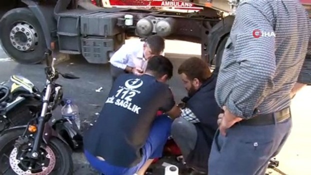 Yasak Yerden Donus Yapan Tira Motosiklet Carpti 1 Yarali