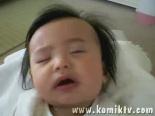 Japon Bebek Uykusunda Konuşurken