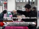 Kameraya Bak Enseni Gör!