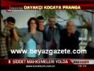 Dayakçı Kocaya Pranga