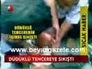 Düdüklü Tencereye Sıkıştı