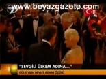Gül'e Yılın Devlet Adamı Ödülü