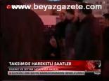 Taksim'de Hareketli Saatler