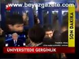 Öğrenciler Yürüyüşe Geçti