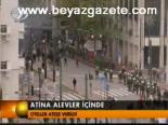 Atina Alevler İçinde