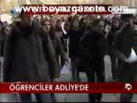 Öğrenciler Adliye'de
