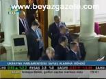 Ukrayna Parlamentosu Savaş Alanına Döndü