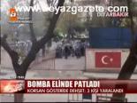 Bomba Elinde Patladı