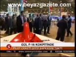 Gül F-16 Kokpitinde