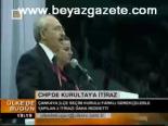 Chp'de Kurultay'a Kriz