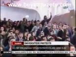 Ünversitede Protesto
