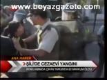 Şili'de Cezaevi Yandın
