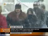 Kar Geliyor