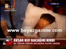 hulya avsar - Avşar Kızı Bacağını Kırdı Videosu