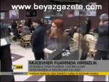 Mücevher Fuarında Hırszlık