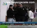 Bddk Başkanı'na Yumurtalı Protesto