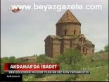 Akdamar'da İbadet