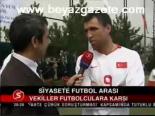 Siyasete Futbol Arası