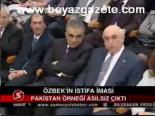 Özbek'in İstifa İması