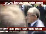 Enerji Bakanı Taner Yıldız'a Yumruk