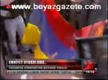 Taksim'de Ermenistan Bayrağı Yakıldı