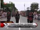 Sınırda Bayrak Çekişmesi