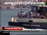 Yağmur Geliyor
