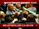 Milletvekilleri Çalışıyor
