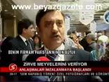 Zirve Meyvelerini Veriyor