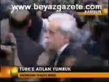 Türk'e Atılan Yumruk
