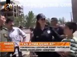 Taş Atma Uçak At