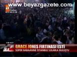 Grace Jones Fırtınası Esti