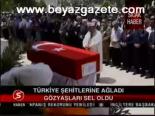 Türkiye Şehitlerine Ağladı