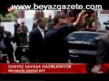 Chavez Savaşa Hazırlanıyor
