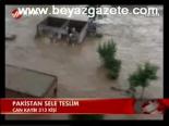 siddetli yagis - Pakistan sele teslim Videosu