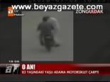 Yaşlı Adama Motosiklet Çarptı