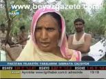 pakistan - Pakistan felaketin yaralarını sarmaya çalışıyor Videosu