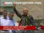 onder sav - Önder Sav,topun ağzında Videosu