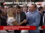 Sanatcıları Buluşturan İftar