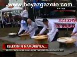 Ellerinin Hamuruyla...