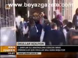 Okullar Açılıyor