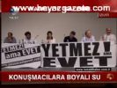 Konuşmacılara Boyalı Su