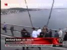 Boğaz'dan U2 Geçti