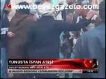 Tunus'ta İsyan Ateşi