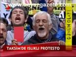 Taksim'de Islıklı Protesto
