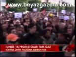 Tunus'ta Protestolar Tam Gaz