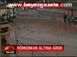 Römorkun Altına Girdi