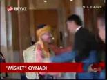 Misket Oynadı