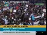 Yüz Binler Sokaklara Döküldü