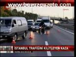 Devrilen Tır Trafiği Felç Etti